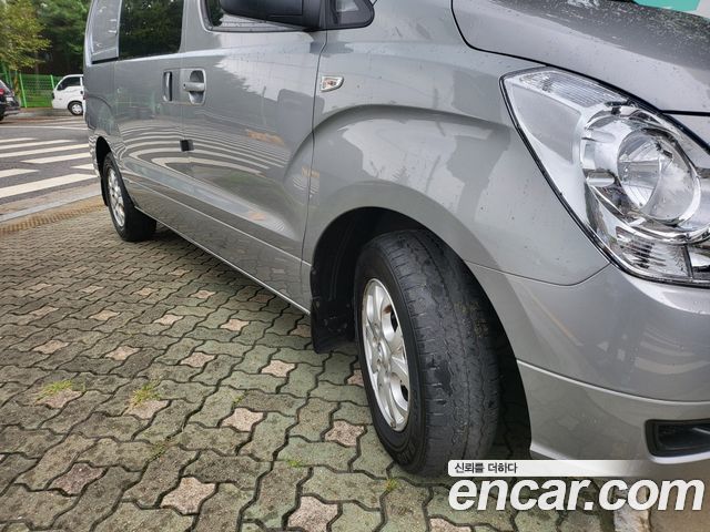 Hyundai Starex 5-Seater VAN CVX Luxury — пробег 146 120 км — фото 5 из 5
