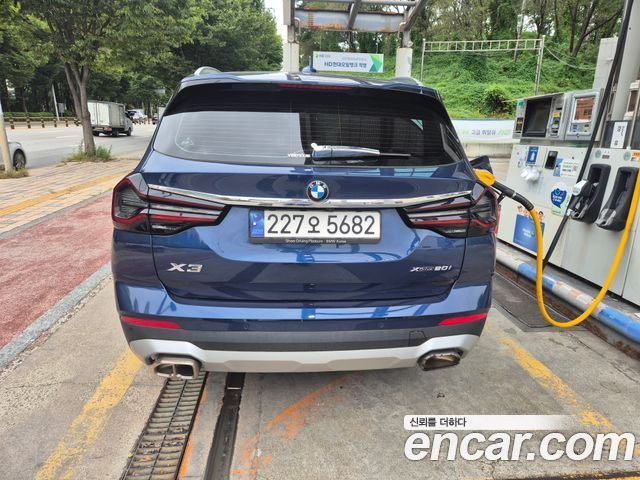 BMW X3 xDrive 20i — пробег 28 500 км — фото 4 из 5