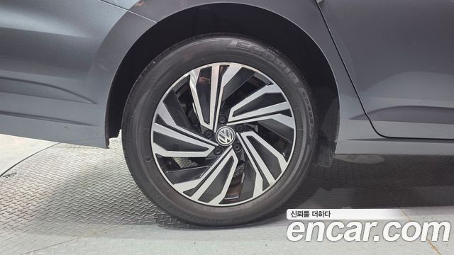 Volkswagen Jetta 1.4 TSI Prestige — пробег 50 449 км