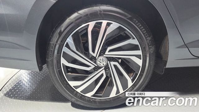 Volkswagen Jetta 1.4 TSI Prestige — пробег 43 516 км