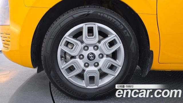 Hyundai Staria из Кореи Encar
