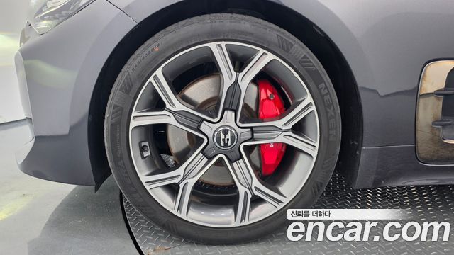 Kia Stinger из Кореи Encar