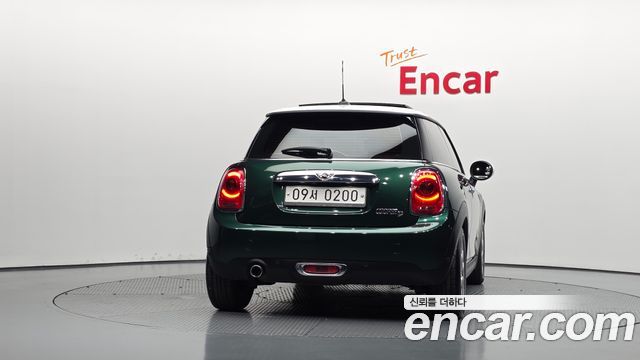 Mini Cooper HIGH 3rd — пробег 122 320 км