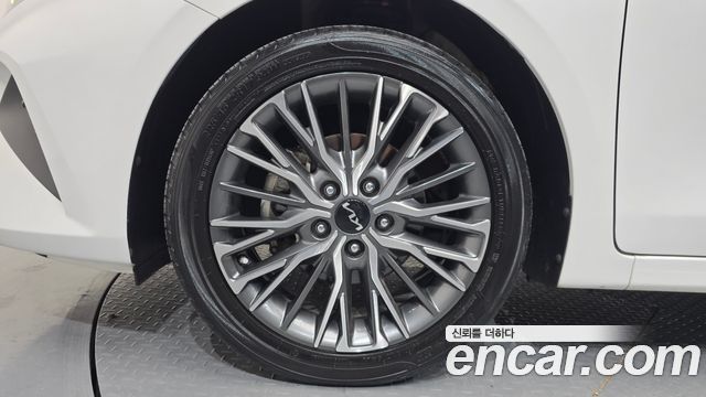 Kia K3 из Кореи Encar