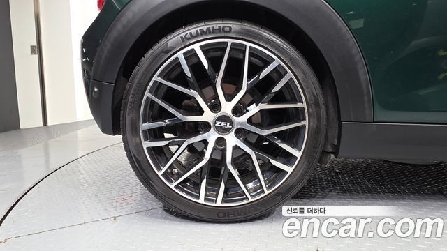 Mini Cooper Mid 3rd — пробег 161 109 км