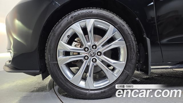 Toyota Sienna 2.5 Hybrid 2WD — пробег 97 462 км