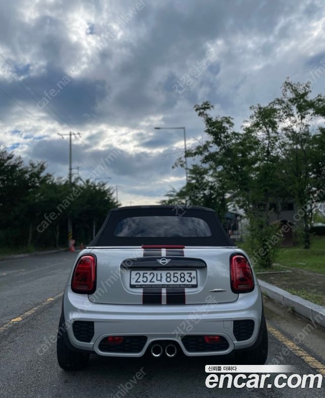 Mini Cooper Convertible JCW 3rd — пробег 70 187 км