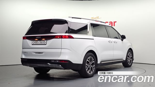 Kia Carnival из Кореи Encar