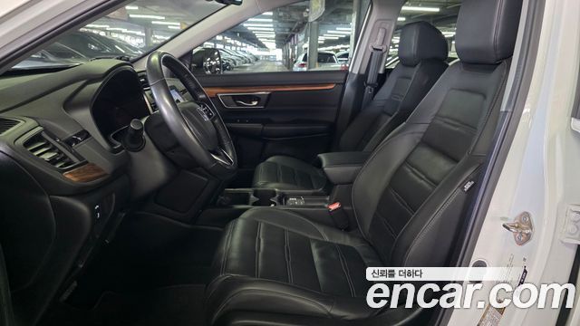 Honda CR-V 1.5 EX-L 2WD — пробег 90 500 км