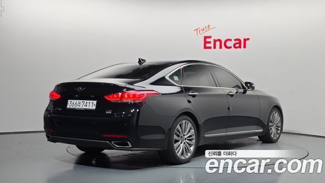 Hyundai Genesis из Кореи Encar
