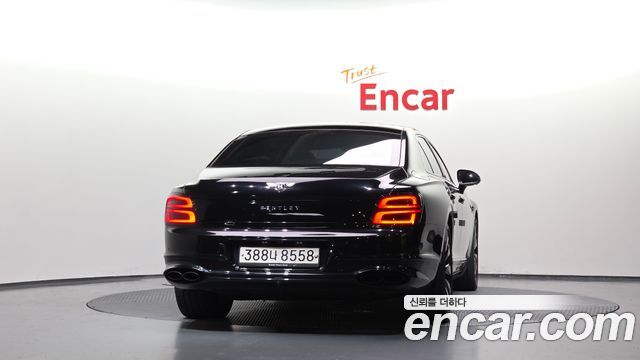 Bentley Flying Spur из Кореи Encar