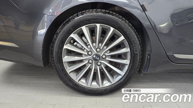 Kia K7 из Кореи Encar