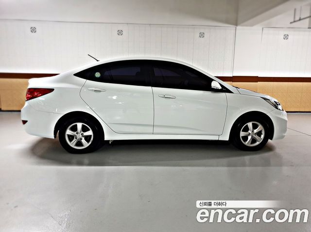 Hyundai Accent из Кореи Encar