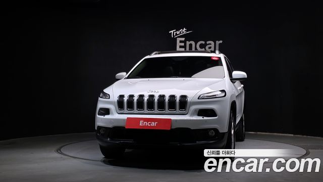 Jeep Cherokee 2.0 Diesel Longitude AWD — пробег 105 205 км — фото 3 из 5
