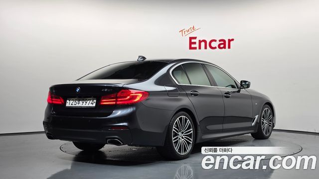 BMW 5-Series из Кореи Encar