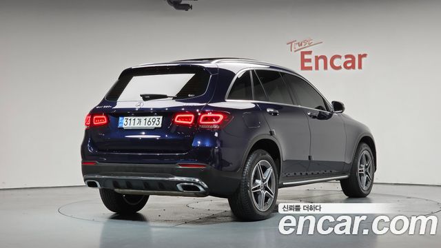 Mercedes-Benz GLC-Class GLC300e 4MATIC — пробег 11 572 км — фото 2 из 5