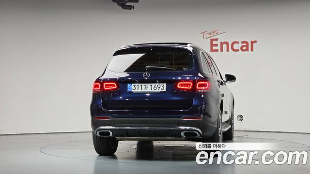 Mercedes-Benz GLC-Class GLC300e 4MATIC — пробег 11 572 км — фото 4 из 5
