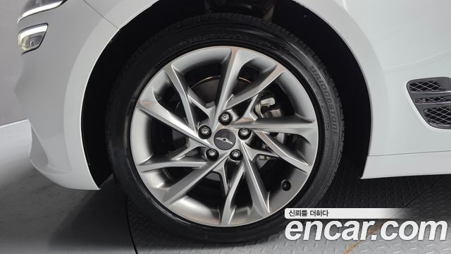 Genesis G70 из Кореи Encar