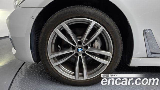 BMW 7-Series из Кореи Encar