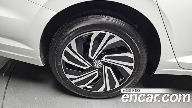 Volkswagen Jetta 1.4 TSI Prestige — пробег 43 190 км