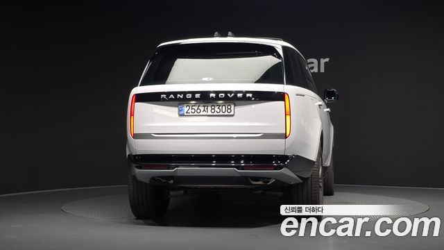 Land Rover Range Rover P530 Autobiography Long Wheel Base — пробег 12 319 км