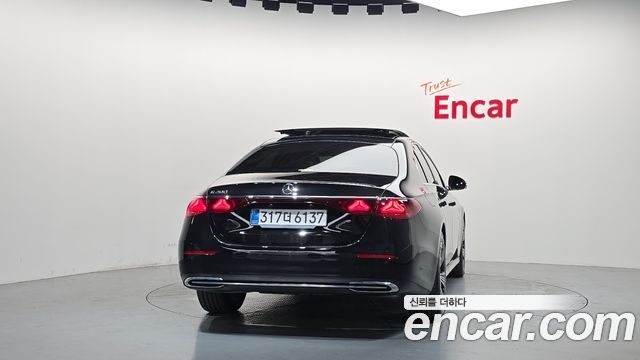 Mercedes-Benz E-Class из Кореи Encar