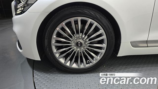 Kia K9 из Кореи Encar