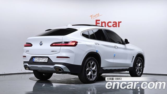 BMW X4 xDrive20i xLine — пробег 14 546 км — фото 2 из 5