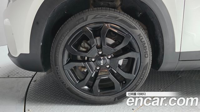 Kia Seltos из Кореи Encar