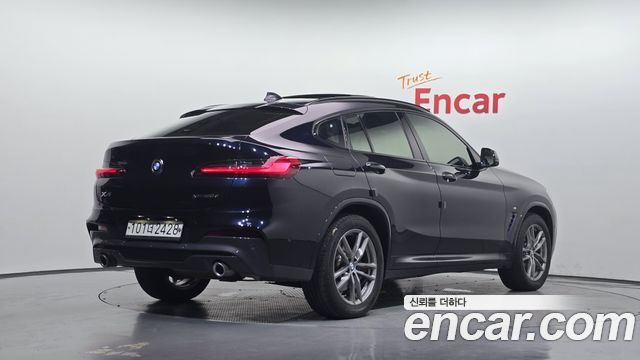 BMW X4 xDrive20d M Sport — пробег 126 424 км — фото 2 из 5
