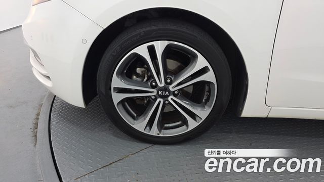 Kia K3 из Кореи Encar