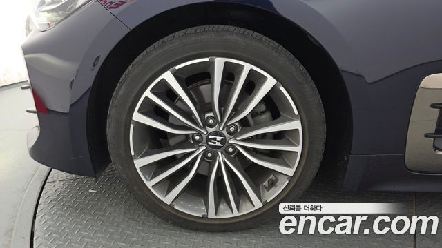 Kia Stinger из Кореи Encar
