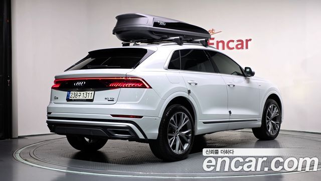Audi Q8 50 TDI Quattro Premium — пробег 85 943 км
