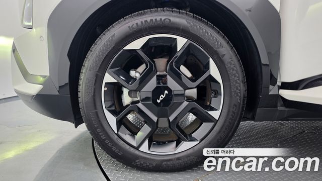 Kia EV5 из Кореи Encar