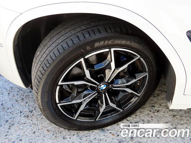 BMW X4 xDrive20i M Sport — пробег 72 514 км — фото 5 из 5