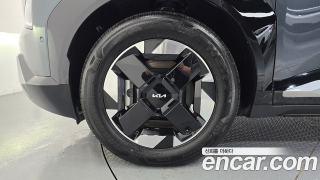 Kia EV5 из Кореи Encar