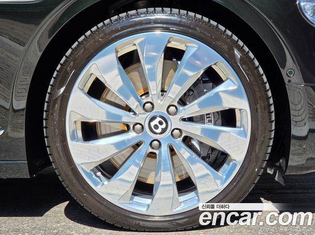 Bentley Flying Spur 4.0 — пробег 17 660 км