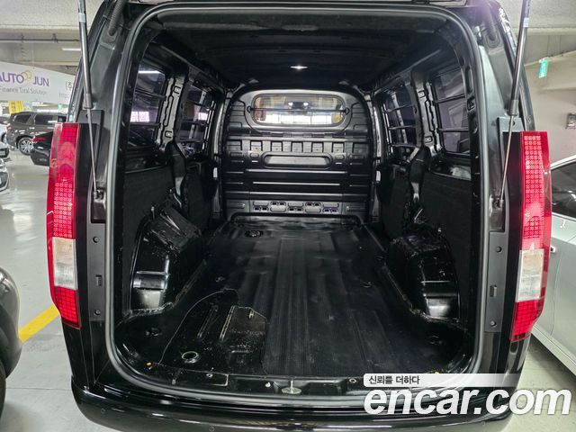 Hyundai Staria из Кореи Encar