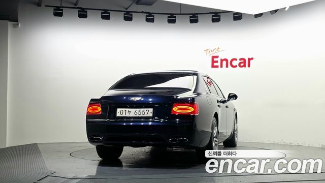 Bentley Flying Spur 4.0 — пробег 67 310 км