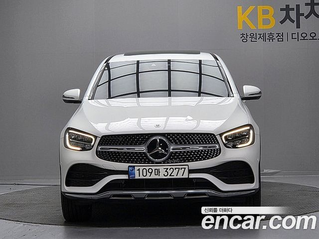 Mercedes-Benz GLC-Class GLC300e 4MATIC Coupe — пробег 55 743 км — фото 3 из 5