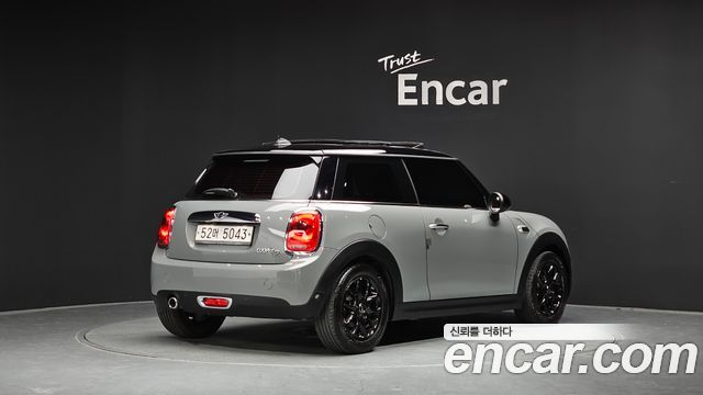 Mini Cooper HIGH 3rd — пробег 84 736 км