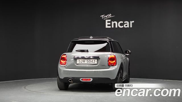 Mini Cooper HIGH 3rd — пробег 84 736 км