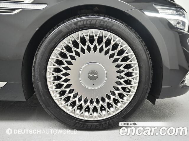 Genesis G90 из Кореи Encar