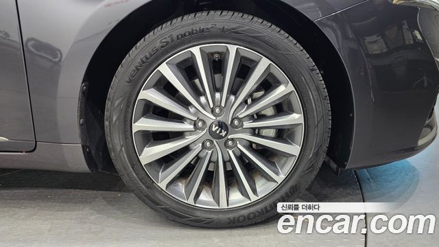 Kia K7 из Кореи Encar