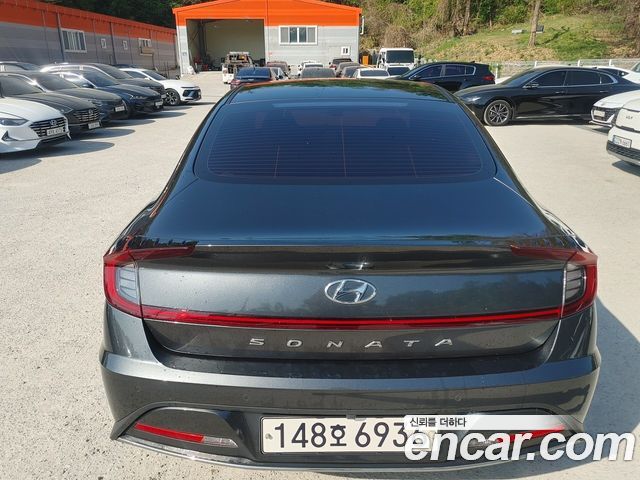 Hyundai Sonata 2.0 LPG(rental car) Style — пробег 187 000 км — фото 4 из 5