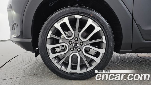 Ssangyong Torres из Кореи Encar