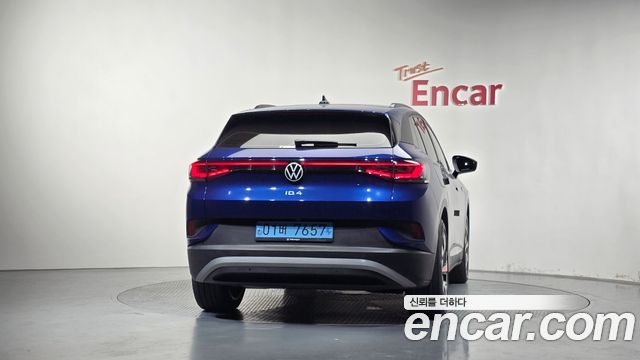 Volkswagen ID.4 Pro — пробег 49 202 км