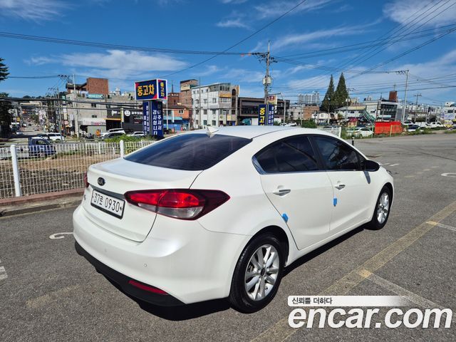 Kia K3 из Кореи Encar