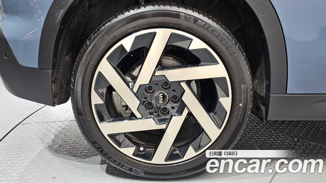 Mini Countryman ALL4 Favoured — пробег 5 660 км