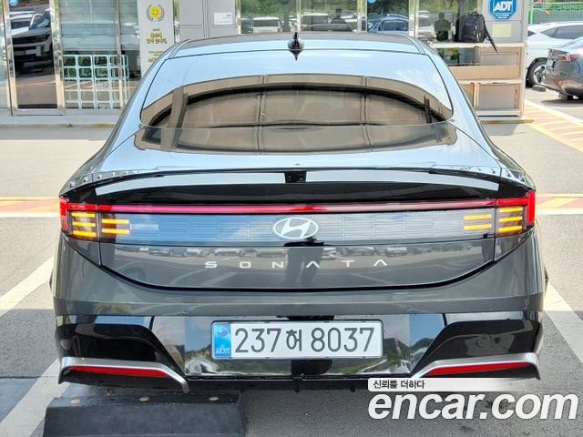 Hyundai Sonata 1.6 Turbo S — пробег 1 км — фото 4 из 5